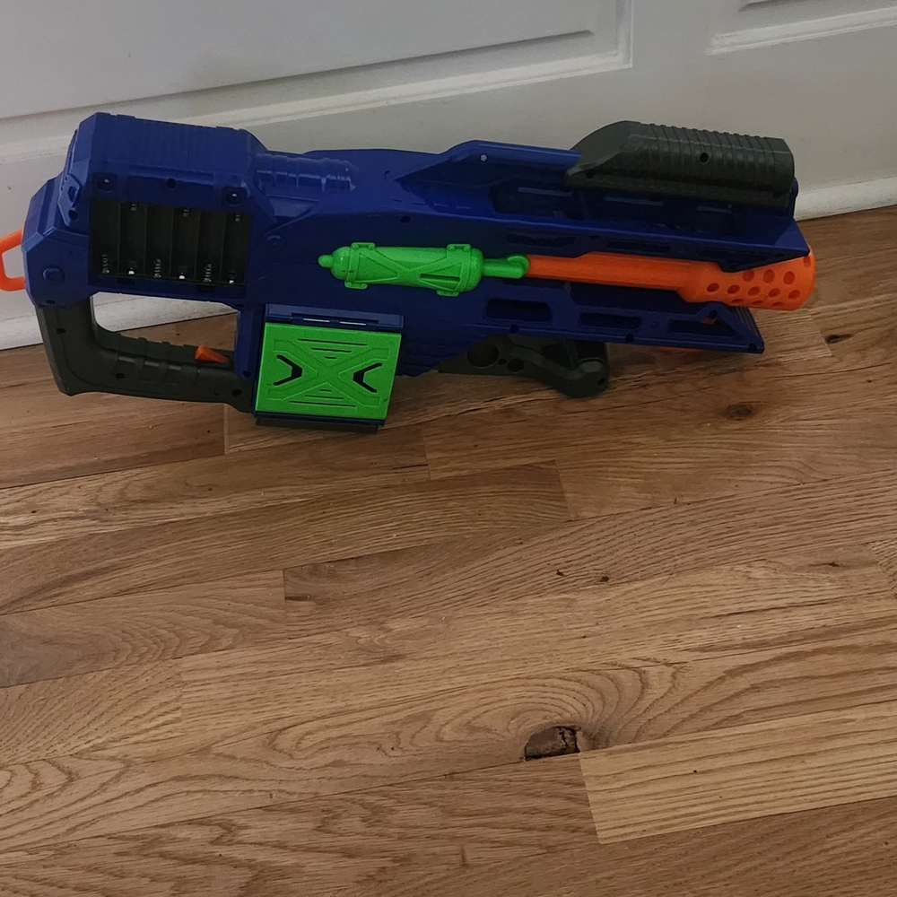 Nerf Blue and Green Action Figures Playset